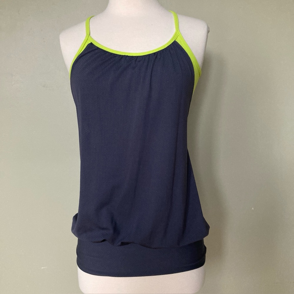 LULULEMON No Limits Tank